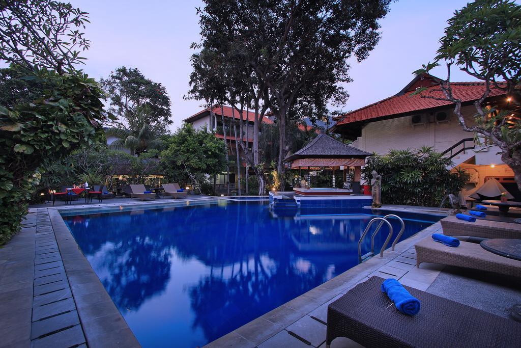 The Taman Ayu Otel Seminyak Dış mekan fotoğraf