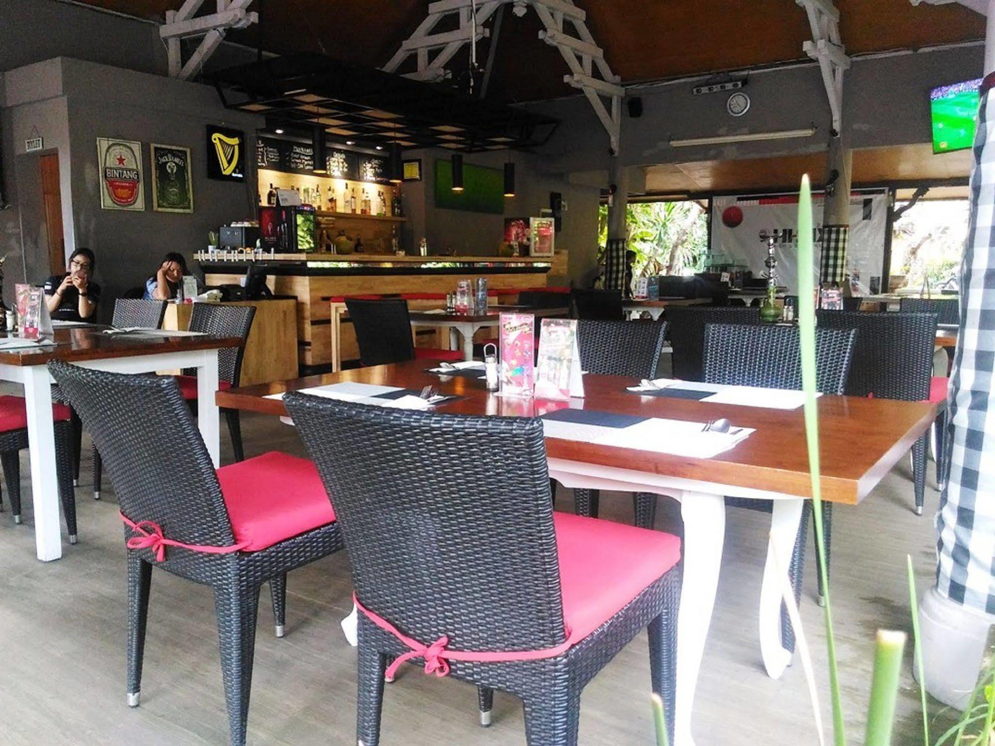 The Taman Ayu Otel Seminyak Dış mekan fotoğraf