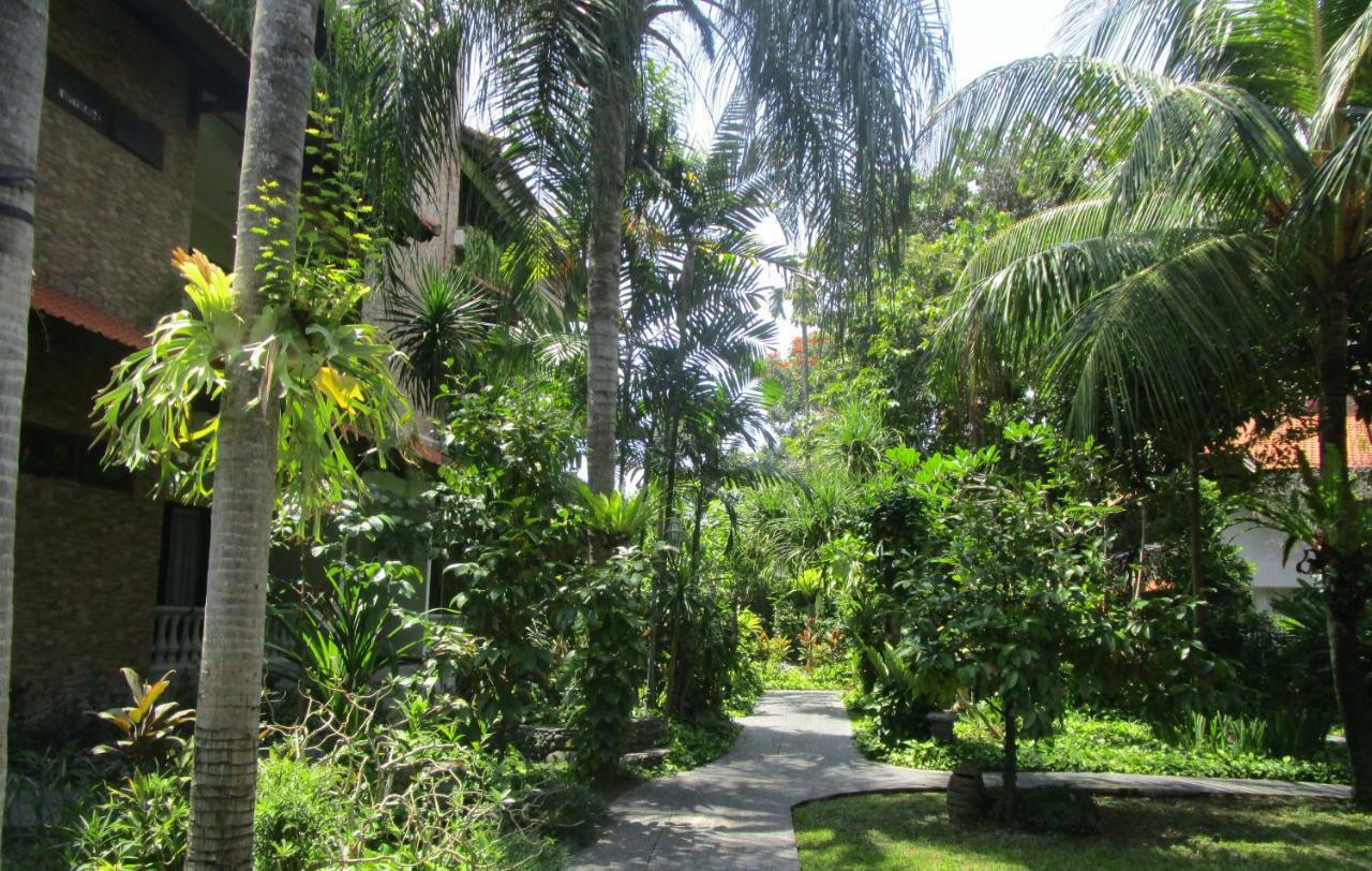 The Taman Ayu Otel Seminyak Dış mekan fotoğraf